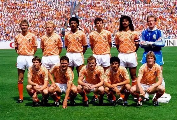 足坛一代宗师约翰·克鲁伊夫