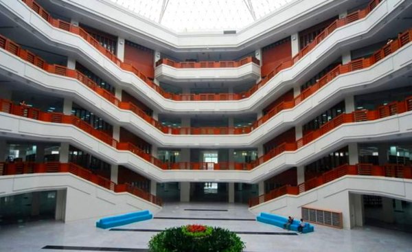 成都电子科技大学简介