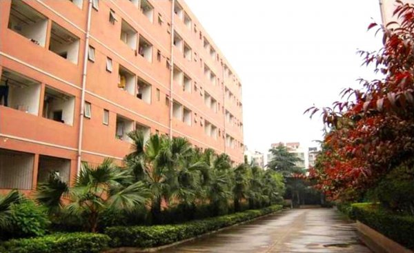 成都电子科技大学简介