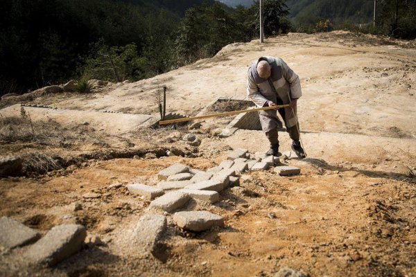 出家人以后老了靠谁