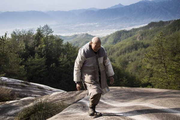 出家人以后老了靠谁