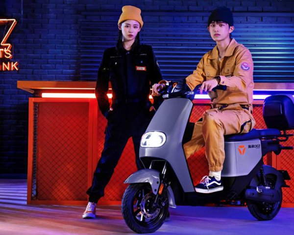 同价位买雅迪还是爱玛