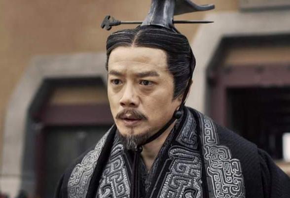 秦始皇的一生简介