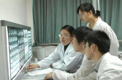 文科生可以学医吗 文科生考医学类能报哪几个专业