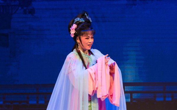 花旦和青衣的区别