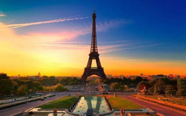 埃菲尔铁塔是哪国的建筑