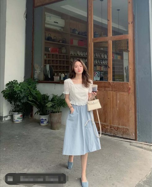 蓝色配什么颜色比较好看