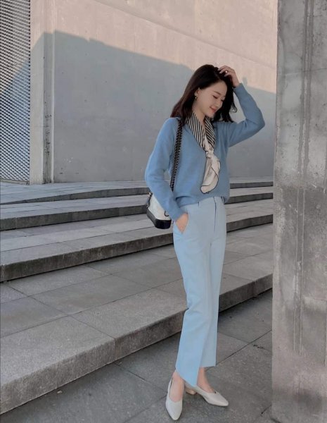 蓝色配什么颜色比较好看