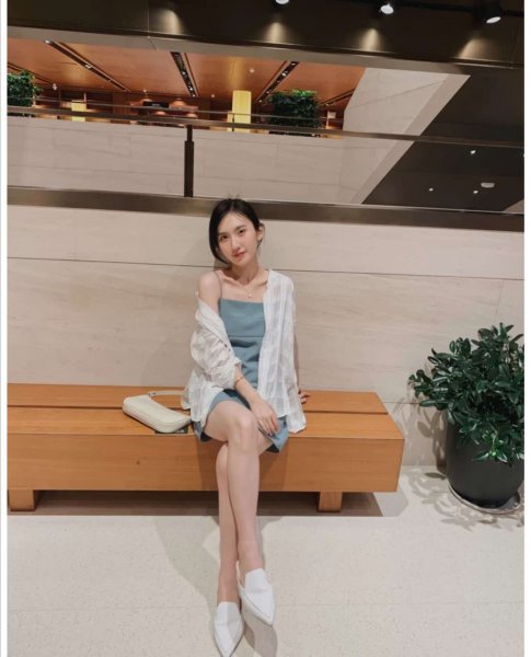 蓝色配什么颜色比较好看