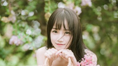 水瓶女喜欢一个人的表现超准 怎么判断水瓶座男生喜欢你