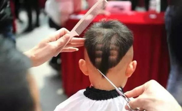 二月二龙抬头为什么要剪头发