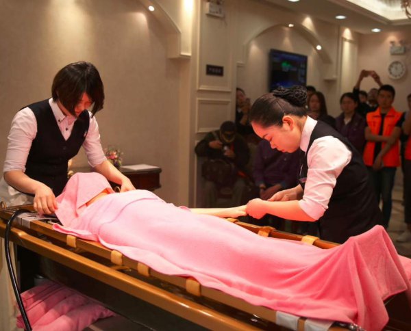 火化为什么要割内脏