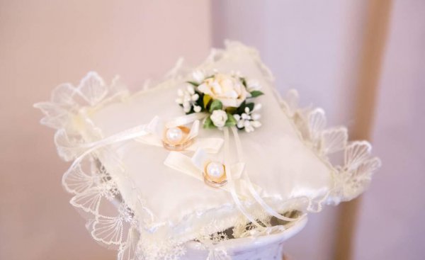 夫妻分床多久就没感情了