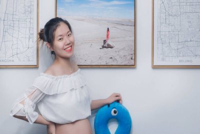 怀孕瞒三不瞒四是什么意思 怀孕可以和家人朋友说么