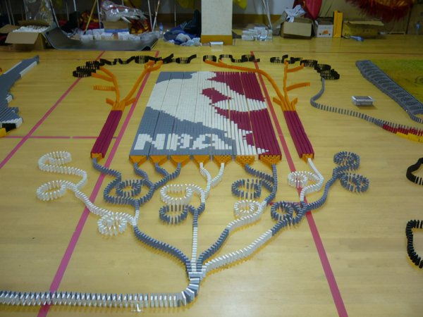 多米诺骨牌效应指什么