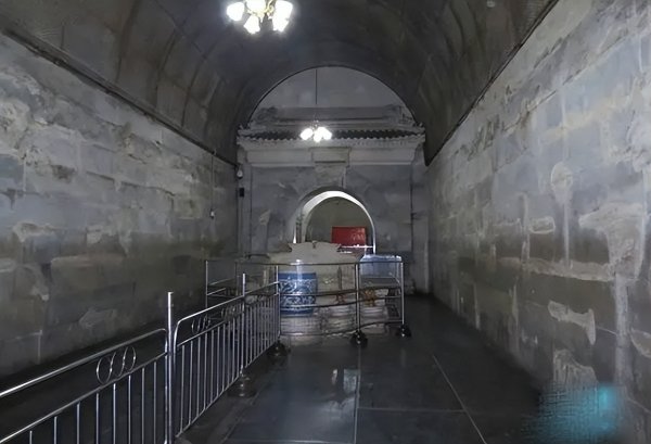 挖万历墓地的人都惨死