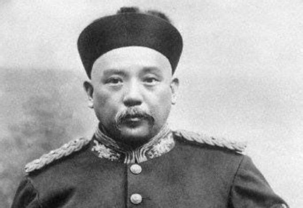 阎锡山人物简介分析