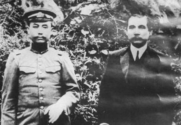 阎锡山人物简介分析