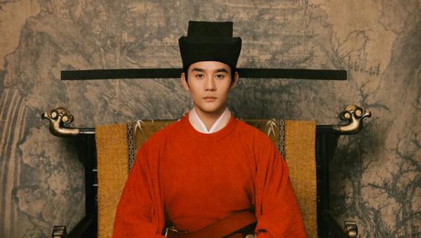 宋仁宗有几个儿子传位给谁了