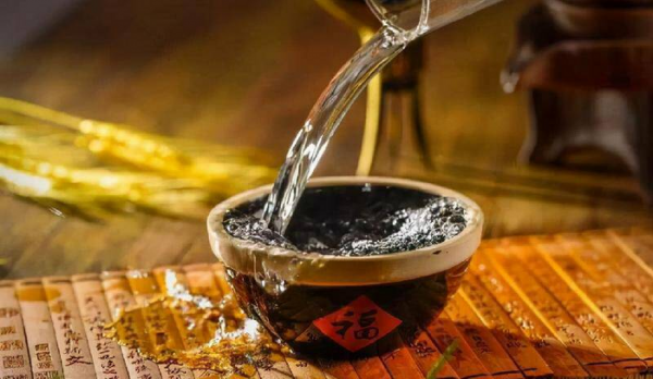 茅台酒历史起源故事及发展历程