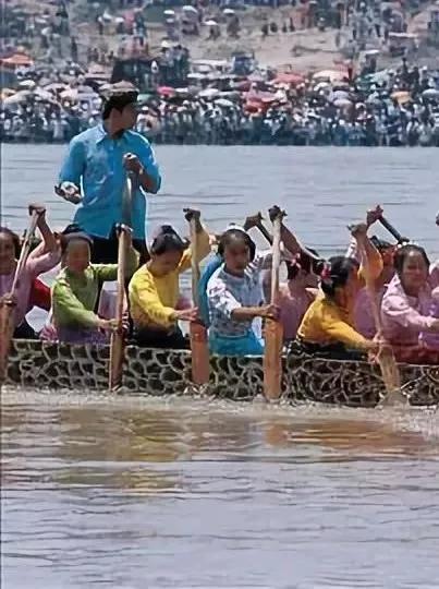 泼水节的传说故事