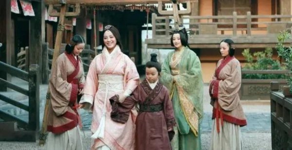 嬴政和嬴稷什么关系