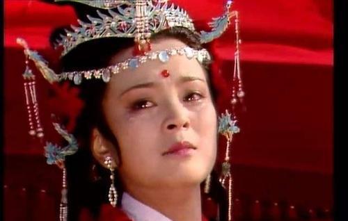 金陵十二钗是按什么依据顺序排的