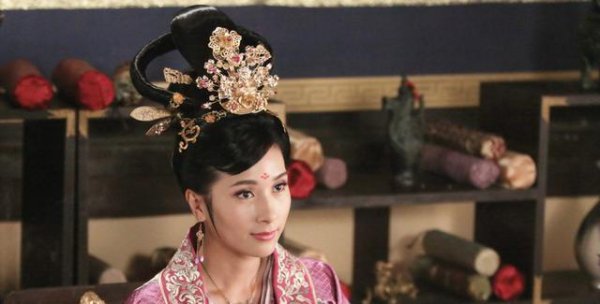 历史上杨贵妃为何不生孩子