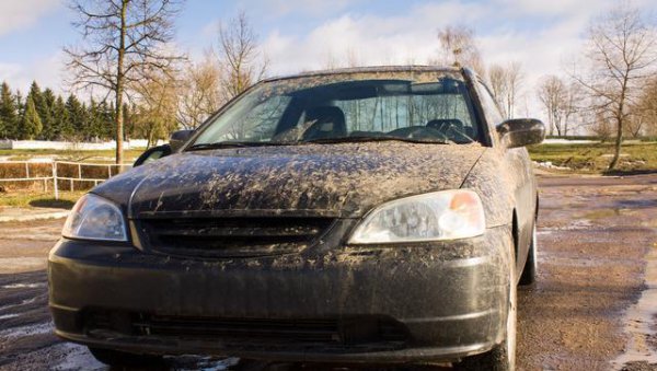 买车买白色好看还是黑色好看