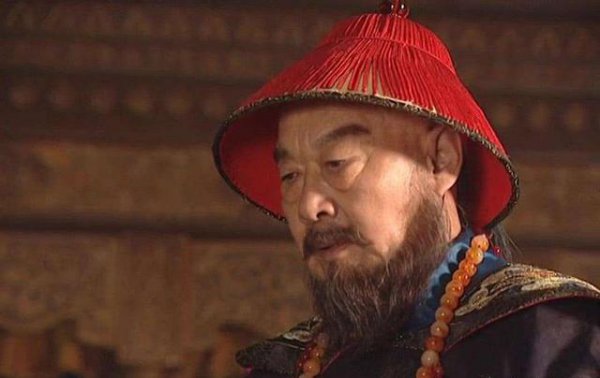 康熙时期四大辅政大臣与同治的八个辅政大臣的区别