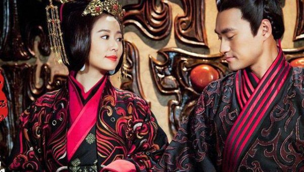 皇后死了她的儿子还是嫡子吗