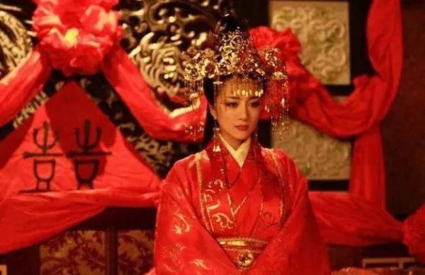 宁穷死不娶生妻是什么意思