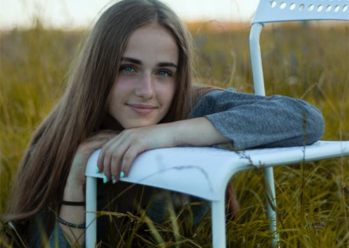 很容易迷住男人的女人特点