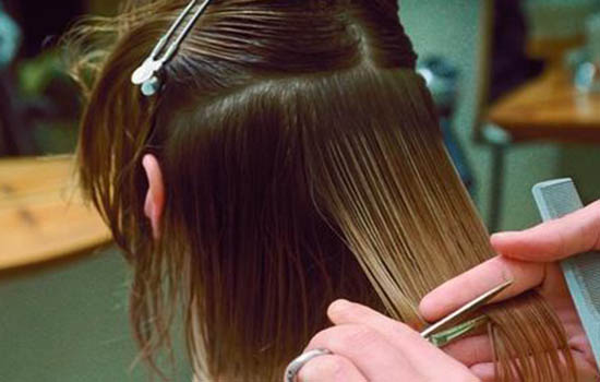 第一次烫发要跟理发师怎么说