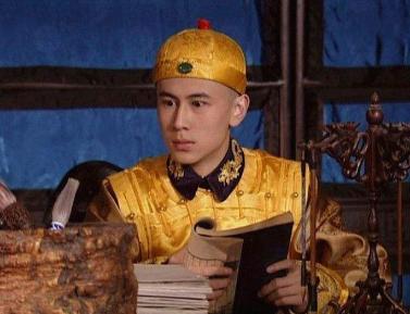 康熙的母亲是谁