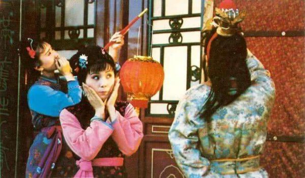 晴雯的性格特点及事例