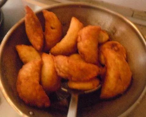 二月二一定要剪头发吗