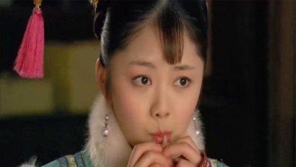 甄嬛传淳儿为什么进宫