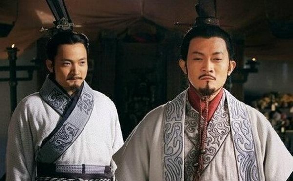 赢驷赢稷和嬴政是什么关系