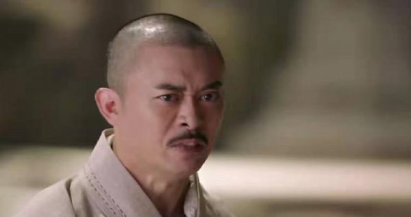 倚天屠龙记成昆武功多高