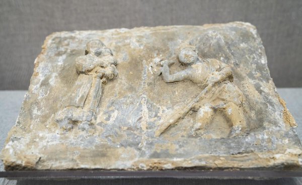 埋儿奉母的故事内容