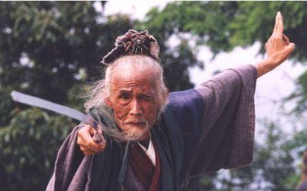 左冷禅为什么不杀莫大