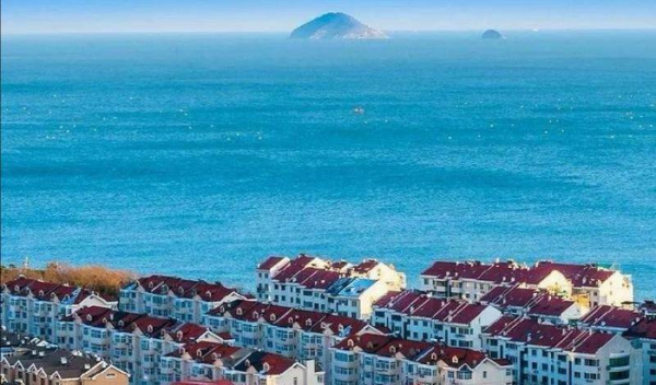 我国最大的沙漠叫什么名字