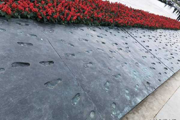 世界最大的广场在哪个国家