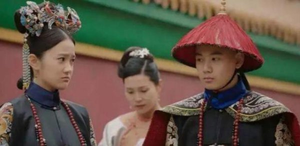 甄嬛的儿子弘曕最后的结局