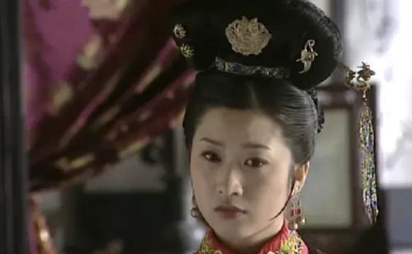 康熙最喜欢赫舍里还是苏麻喇姑