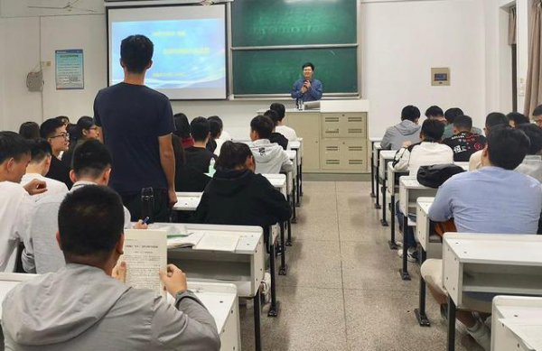 现在什么行业最赚钱