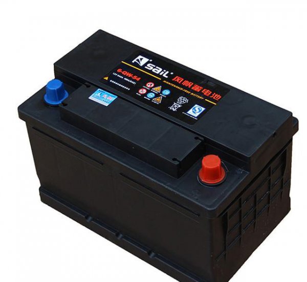 汽车电瓶没电开多久能充满电