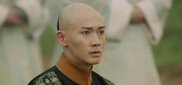 乾隆的第二个皇后为什么断发