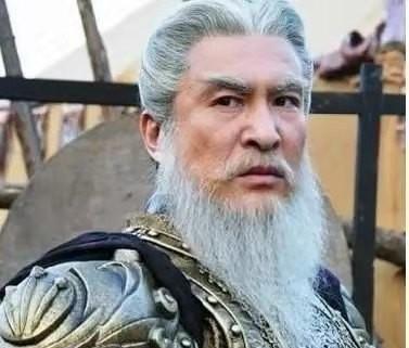 鱼俱罗为什么能杀了李元霸